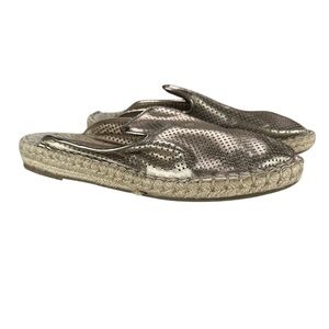 DV Dolce Vita Slip-On Flat Mules Chrome Beige Shoes Vented Upper | Women's 9